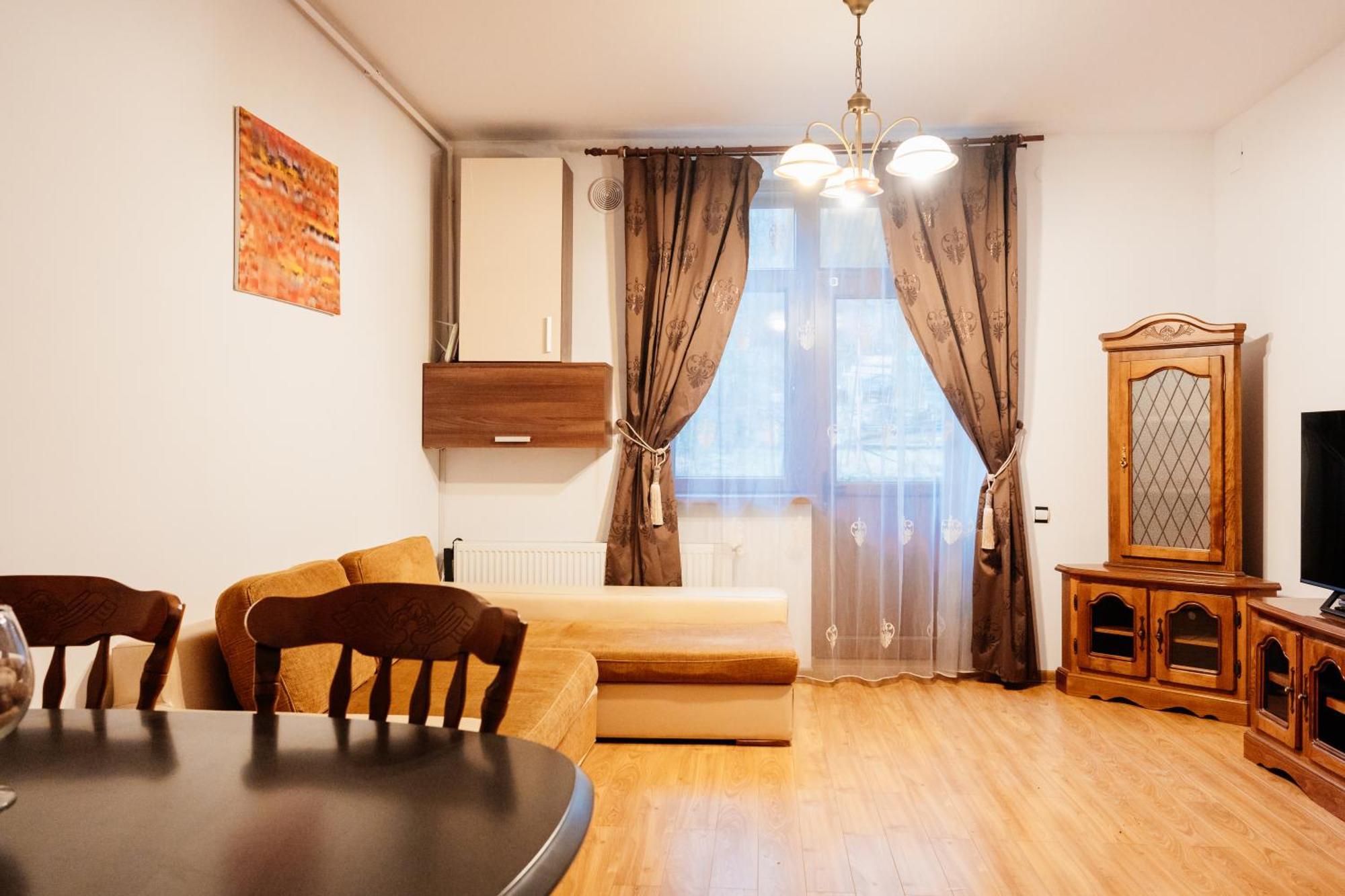 Maan Central Apartment Pet Friendly Location Brasov Exterior photo